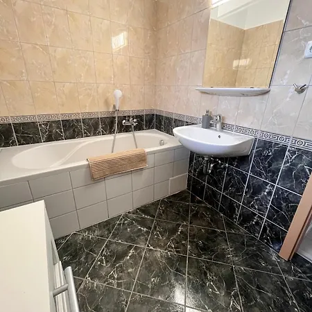 Nyar Apartment Balatonlelle